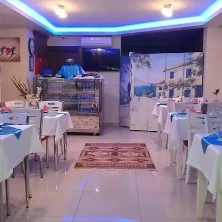 Malena 4*